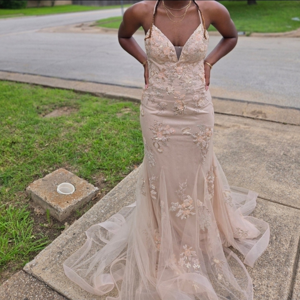 Camille La Vie Halter Backless Gown - Picture 3 of 3